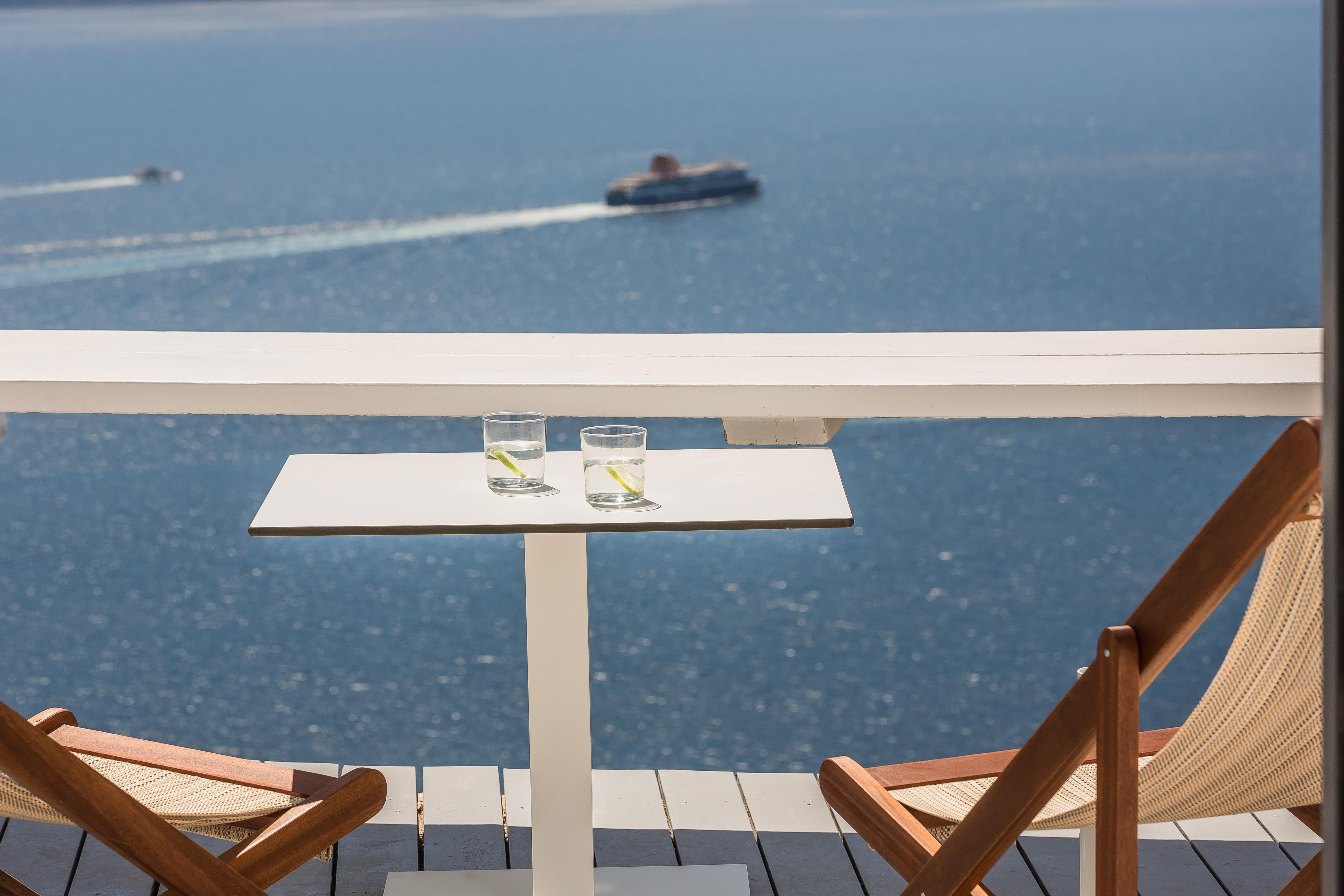 Sun Rocks Boutique Hotel (Adults Only) Фиростефани Экстерьер фото